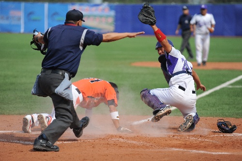 棒球官方发布赛后数据,表现引争议的简单介绍 棒球官方发布赛后数据,表现引争议的简单介绍