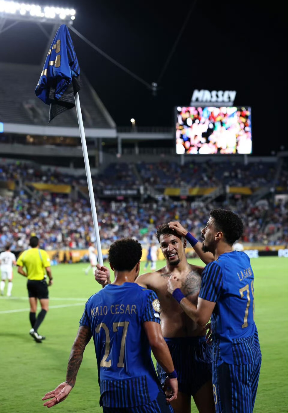 皇马翻盘西班牙，格纳布里点燃赛场