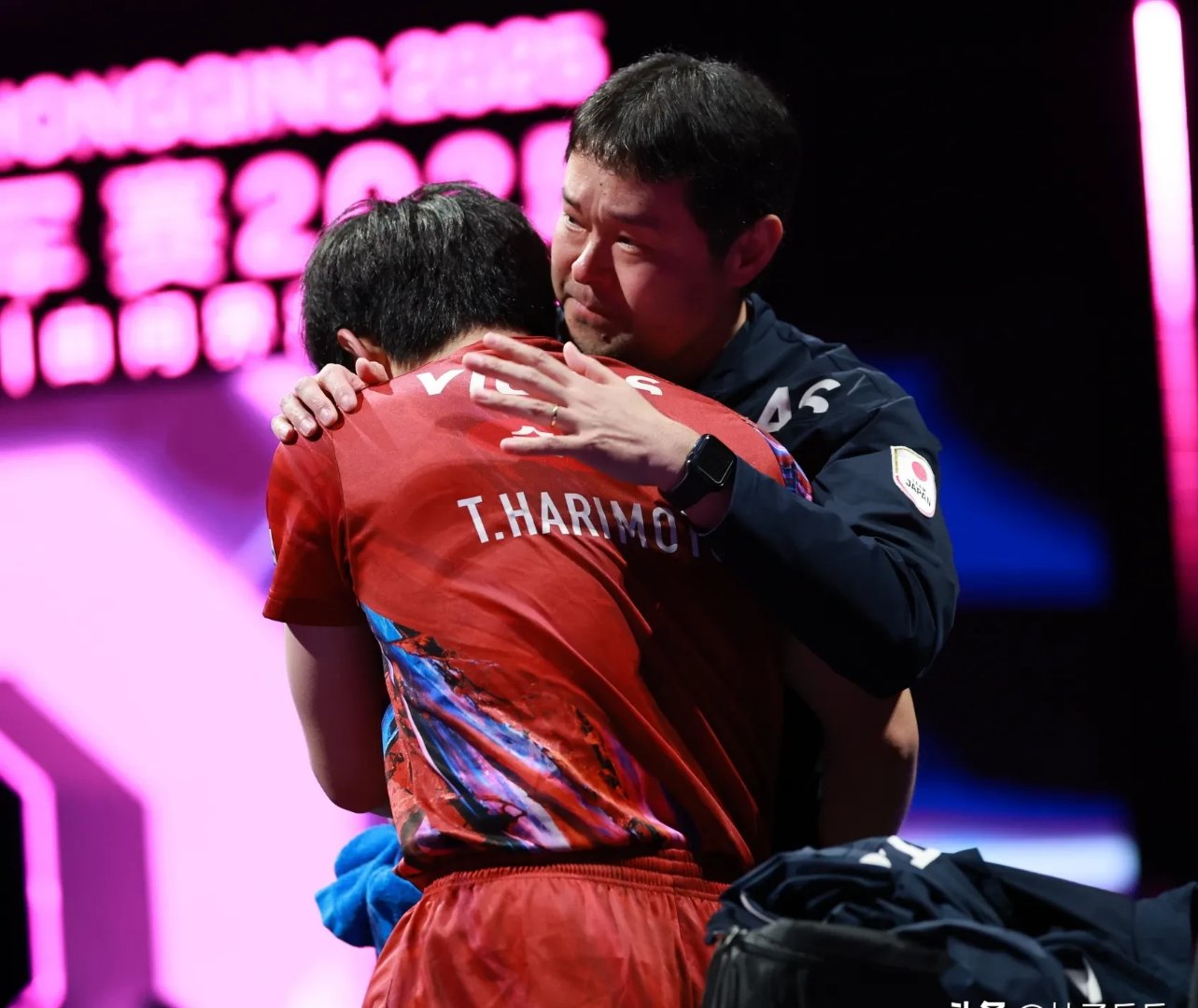 中国队完胜德国队，张本智和带队取胜