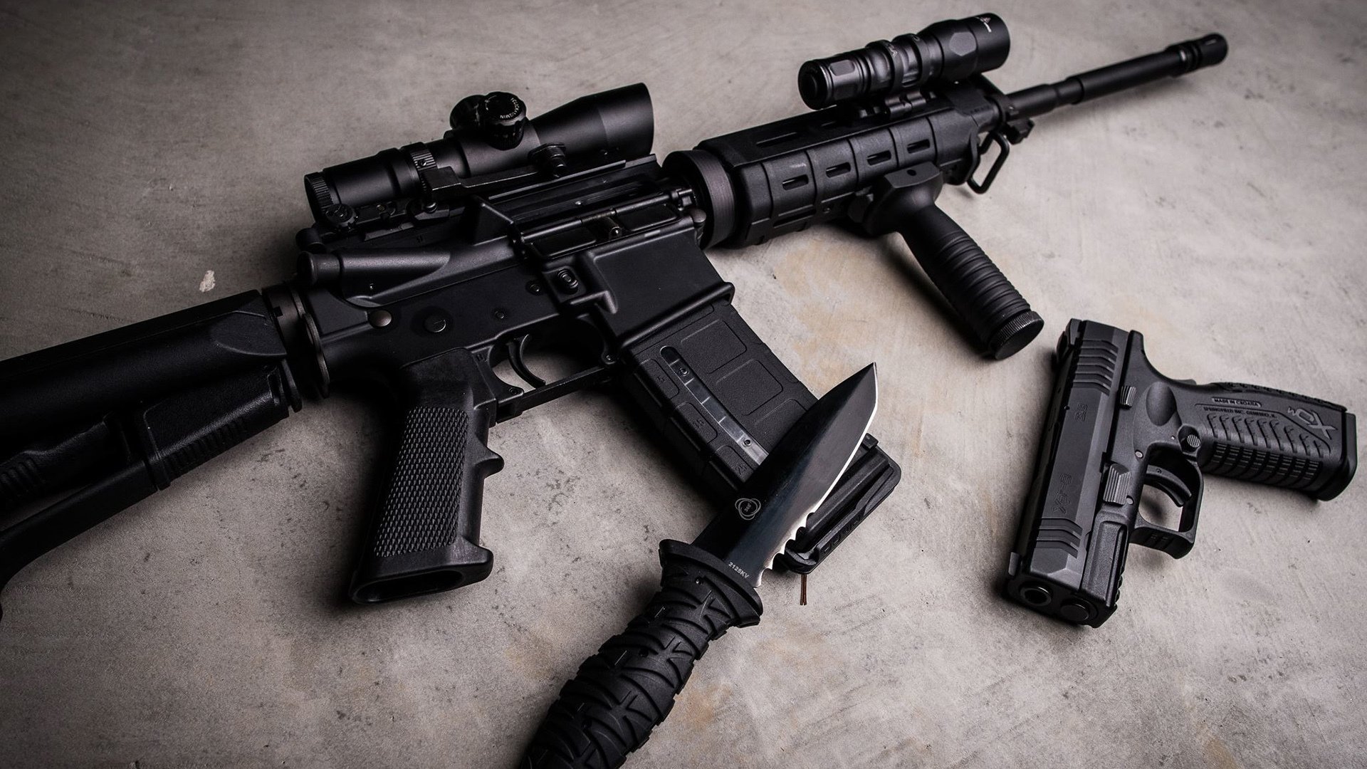 神经幻境之战,斯通斯全息投影主导,佛罗伦萨单节数据流撕裂巴萨虚拟防线