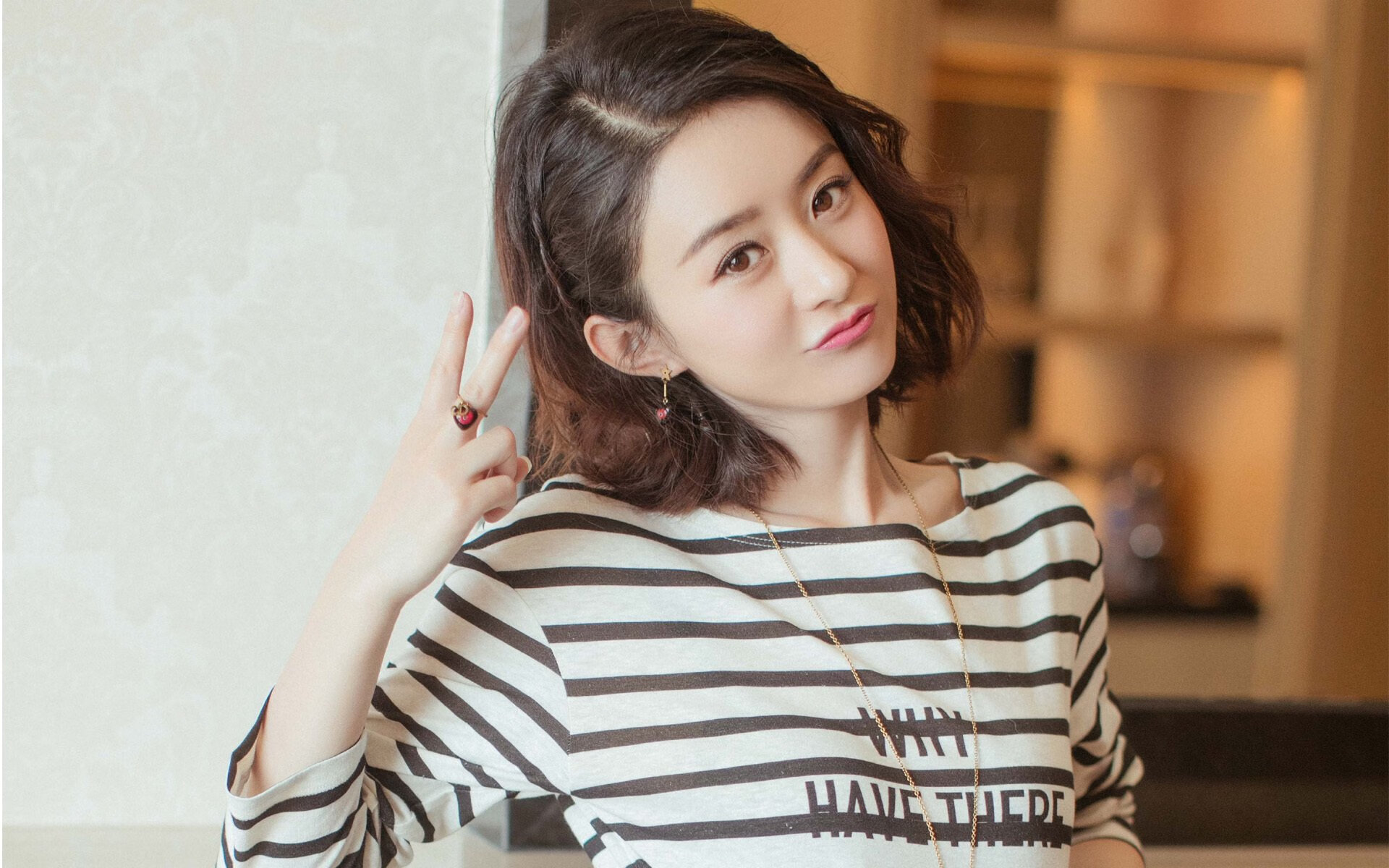 北欧冷焰与半岛狂想,F1街道上的技术与意志之战