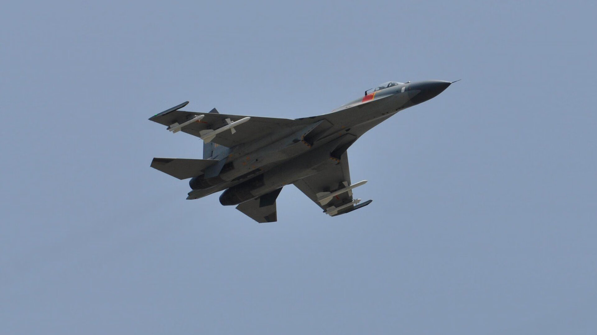 时空错位的绿茵剧本，当汽车城活塞淘汰上海申花，美加墨世界杯上演荒诞焦点战