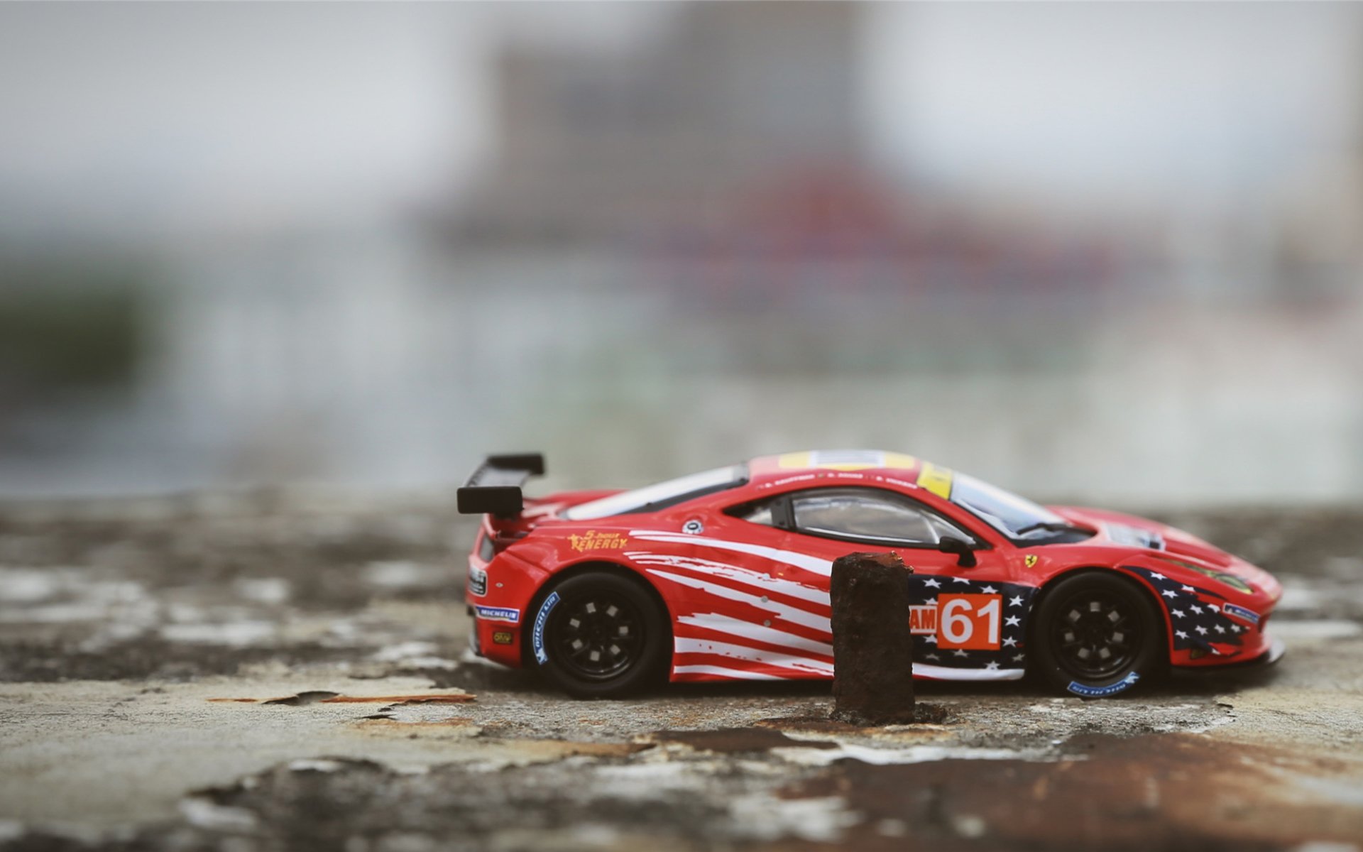 方向盘后的魔术师，范弗利特在F1新赛季中接管比赛