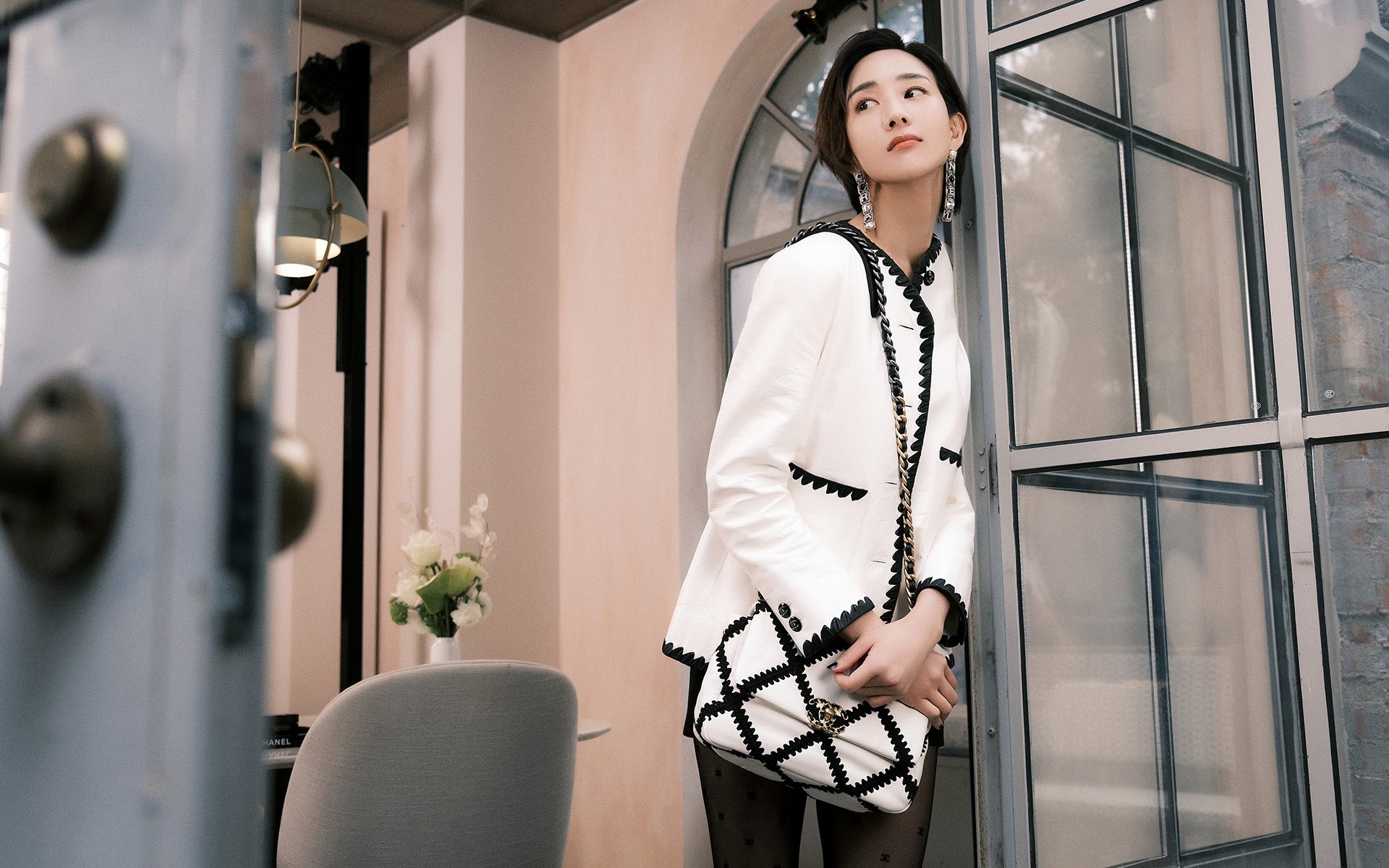 当凯恩身披紫百合战袍，一记非典型绝杀如何撕裂阿森纳的骄傲