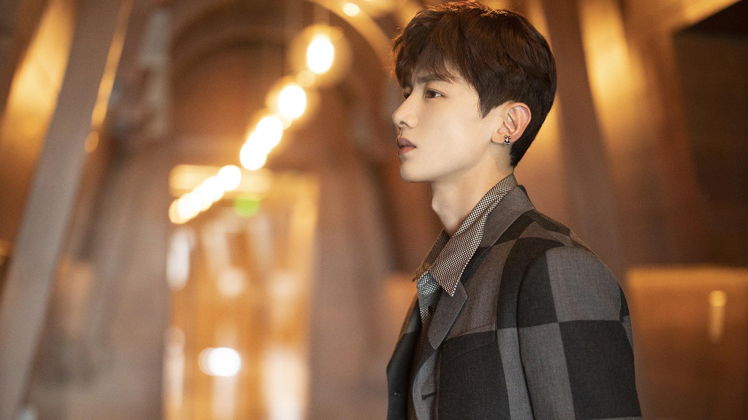 平行赛场启示录，当布克的单打艺术注入华南虎基因