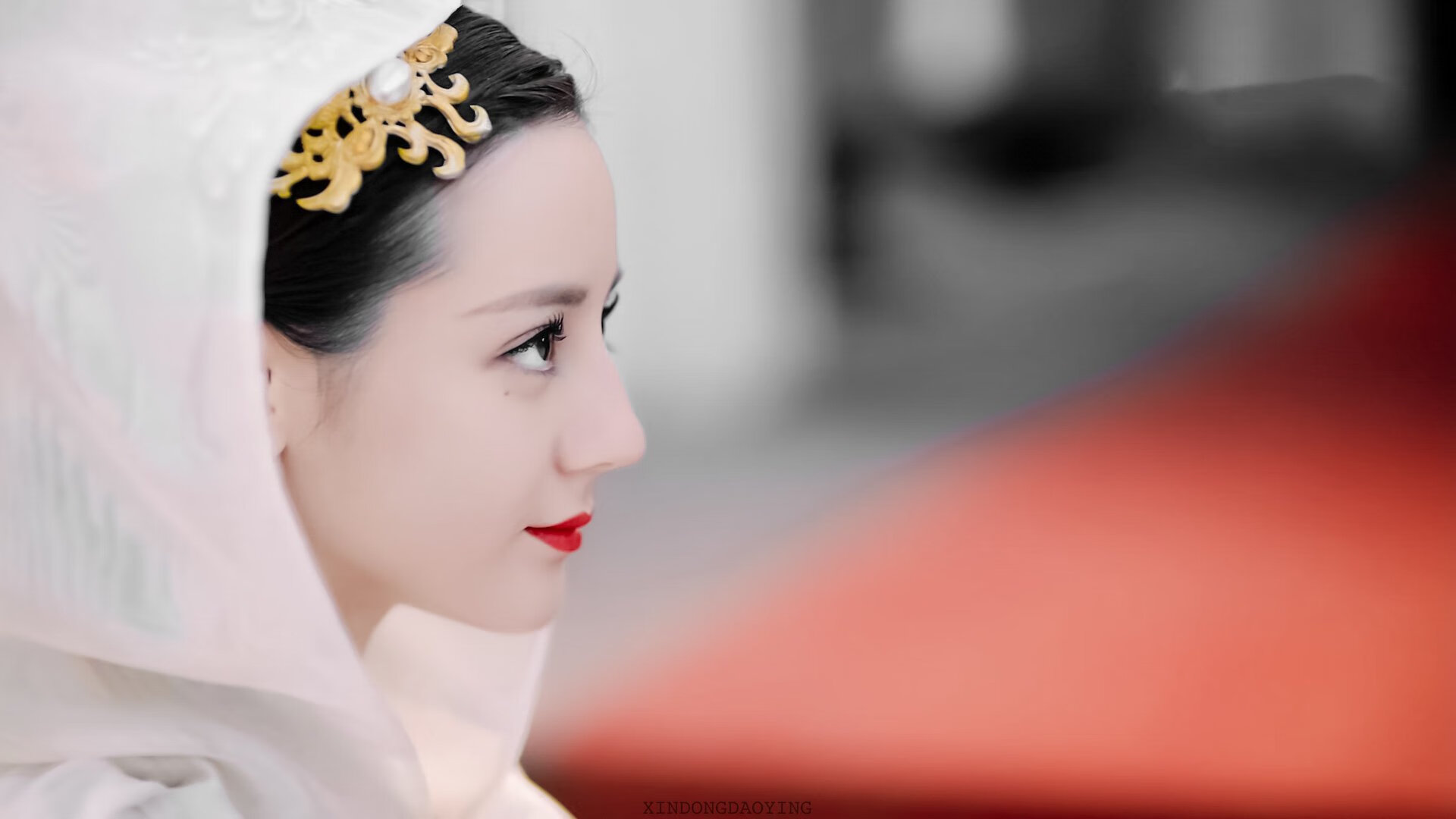 组合很有戏剧张力。生死战、冷门、球星和节奏这几个关键词碰撞在一起,能写出很精彩的足球评论